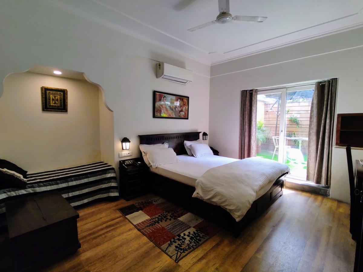 Cp Villa - Rooms With Patio Neu-Delhi Exterior foto